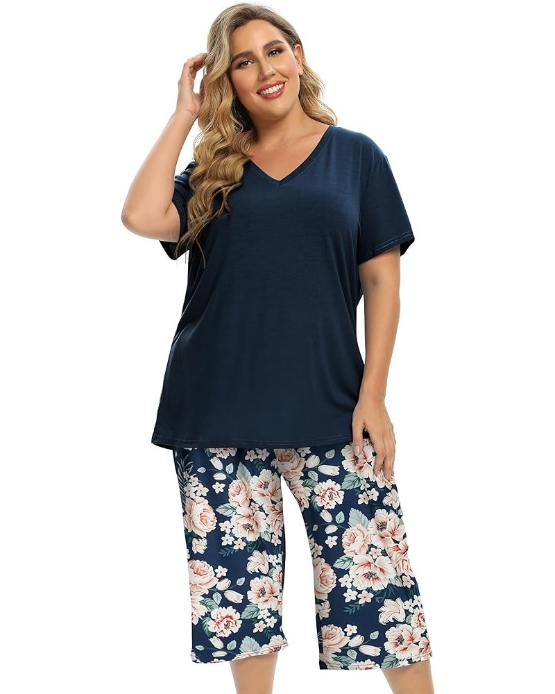 Women's Pajamas Set Soft V Neck Sleepwear Top and Capri Pj Lounge Sets Cartoon Heart Shape Cat Nighty Plus Size Multiflorals ...